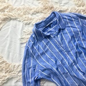 TAHARI Blue Striped Shirt 💕💕